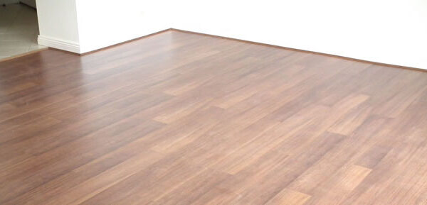 floating-floor-laminate-amflooring